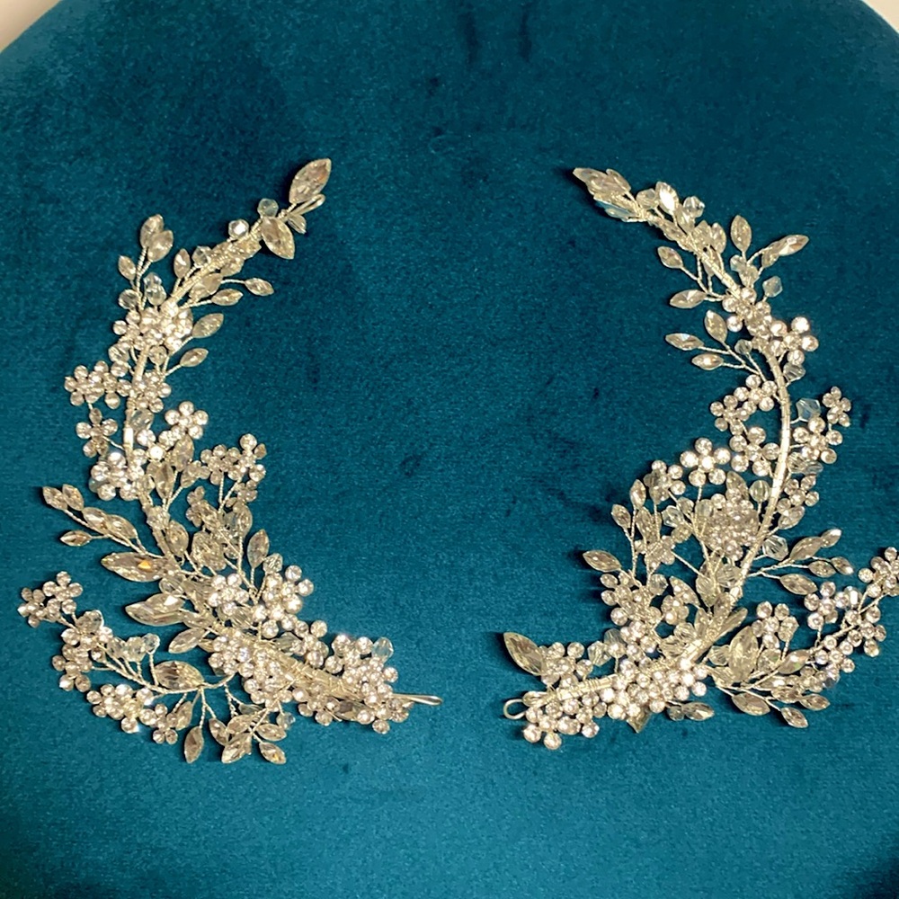 Ethereal Bridal/ Wedding Hair Accessory Set in Silver